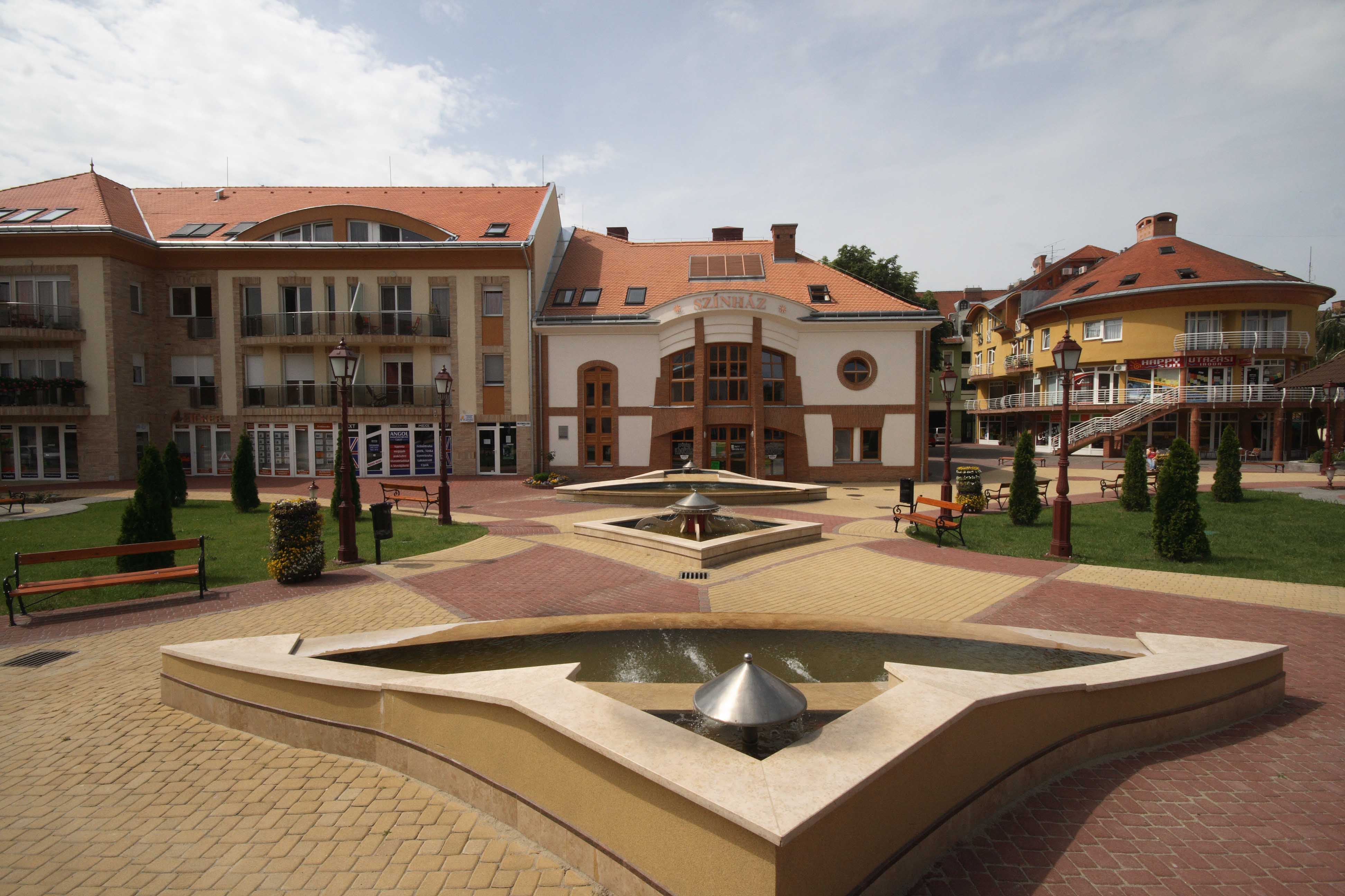 Kalocsa - Színház, Kalocsa